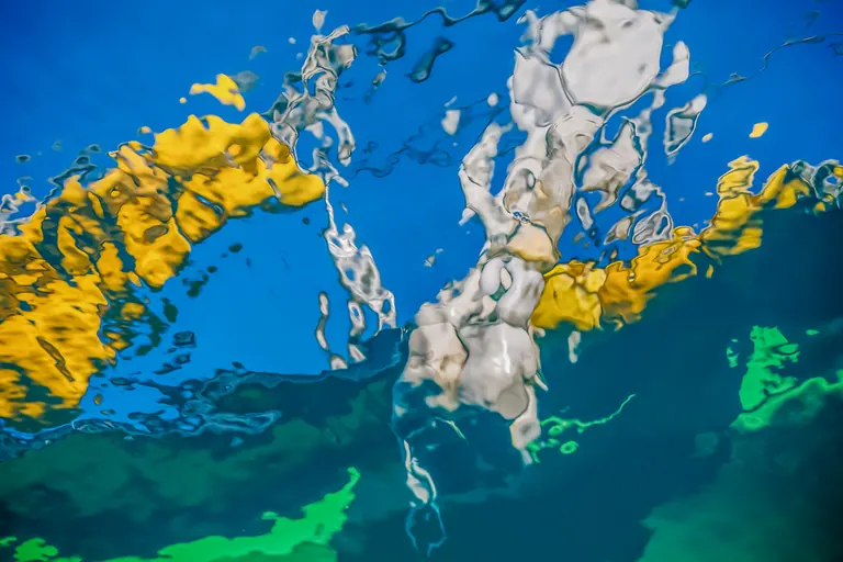 Zwischen Gelb und Blau